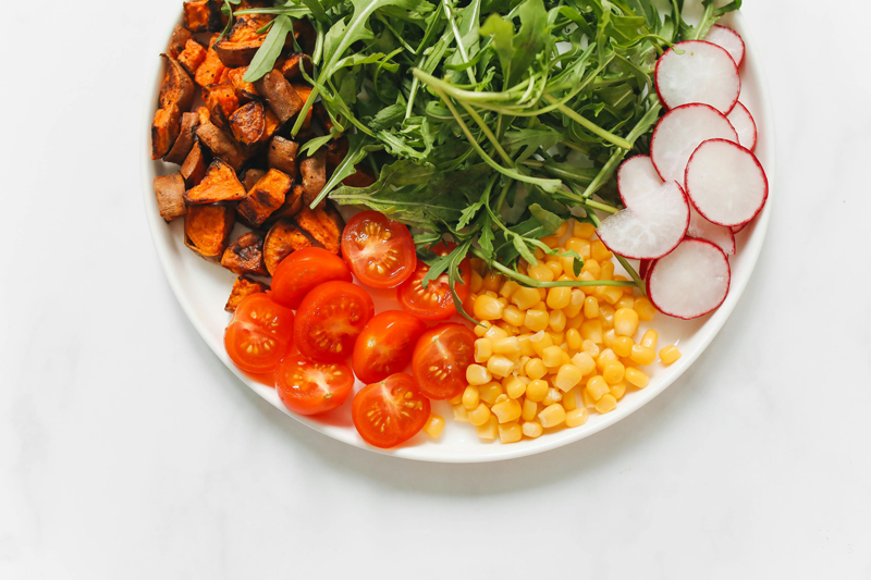 a healthy salad with corn
