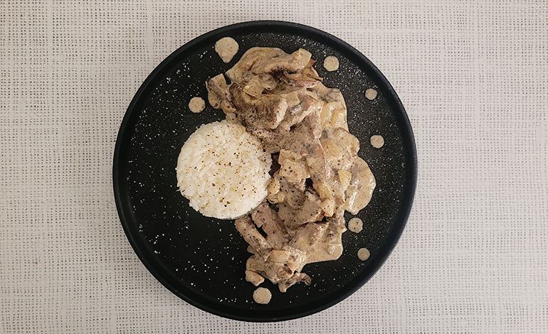 BEEF STROGANOFF